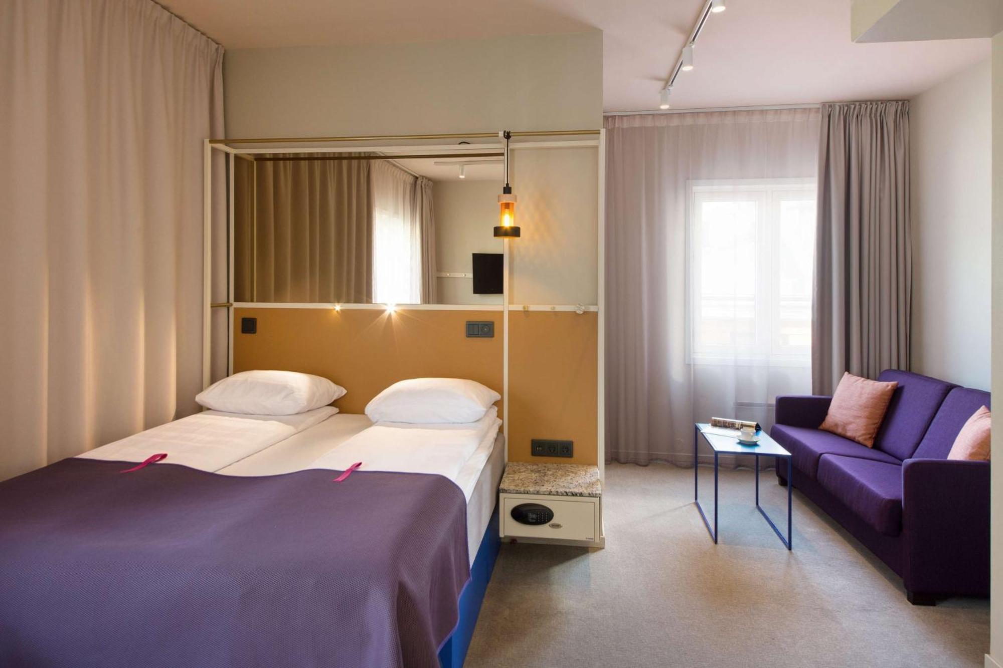สแกนดิก คาร์ลโยฮัน Hotel ออสโล ภายนอก รูปภาพ